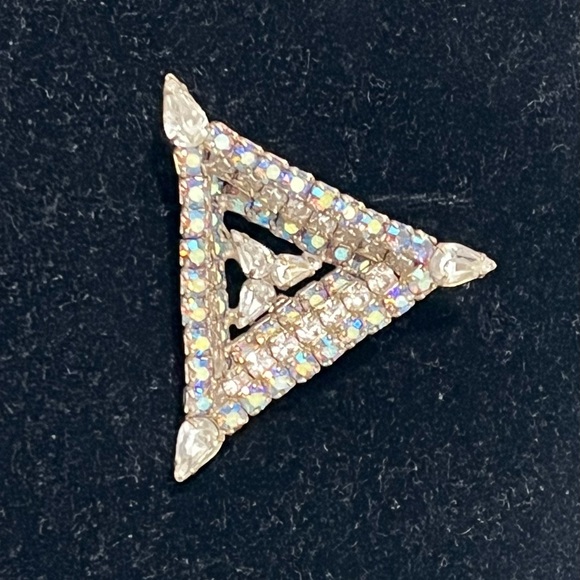 Vintage pin & brooch set - Picture 1 of 9